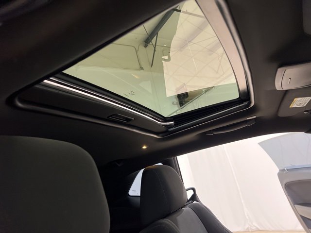 Used 2018 Dodge Challenger R/T image 25