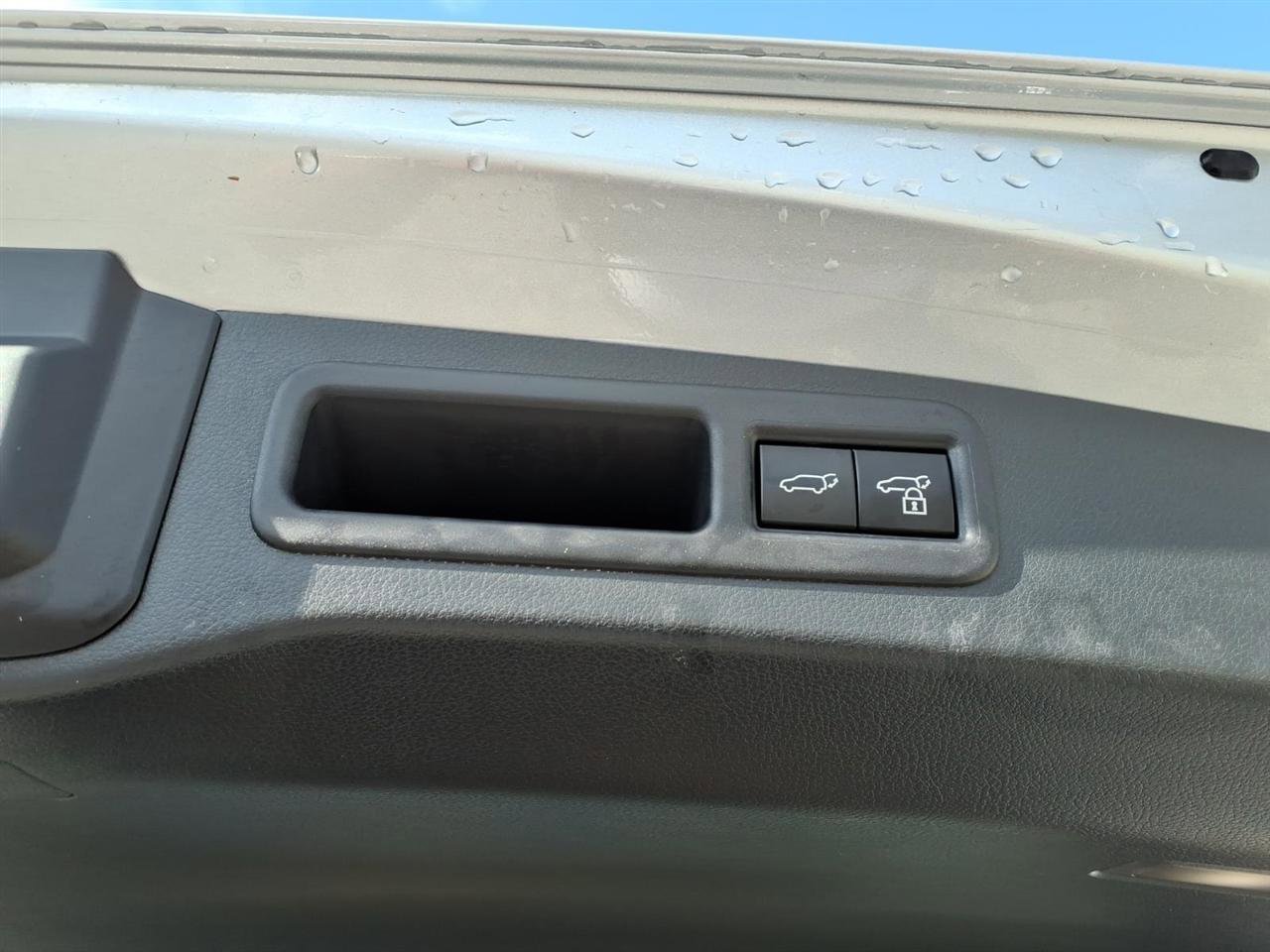 Used 2024 Lexus RX 350 Premium w/ Accessory Package (Z1) image 8