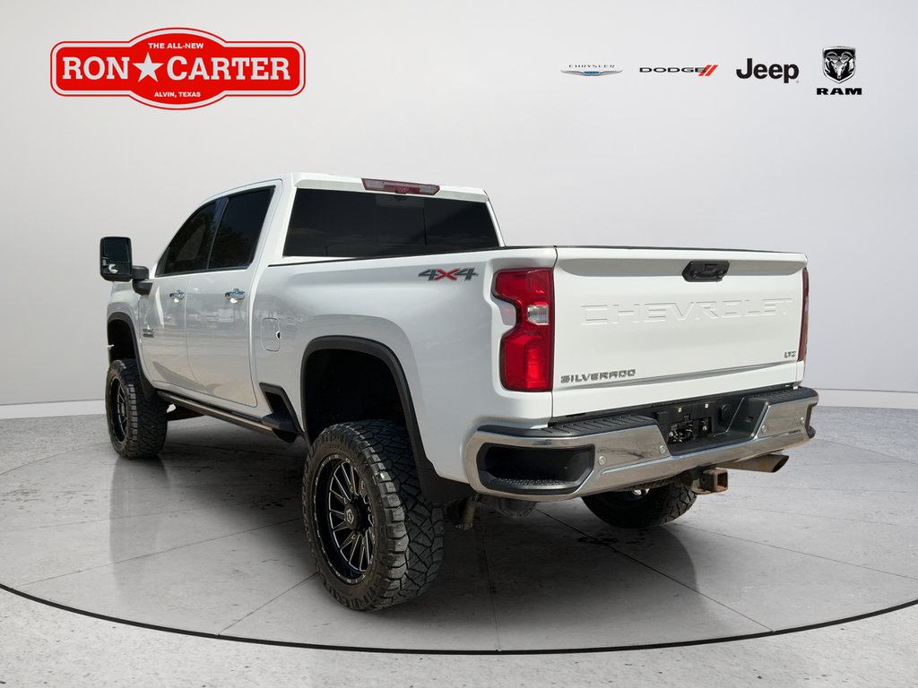Used 2024 Chevrolet Silverado 3500 LTZ w/ LTZ Premium Texas Edition AWD/4WD image 4