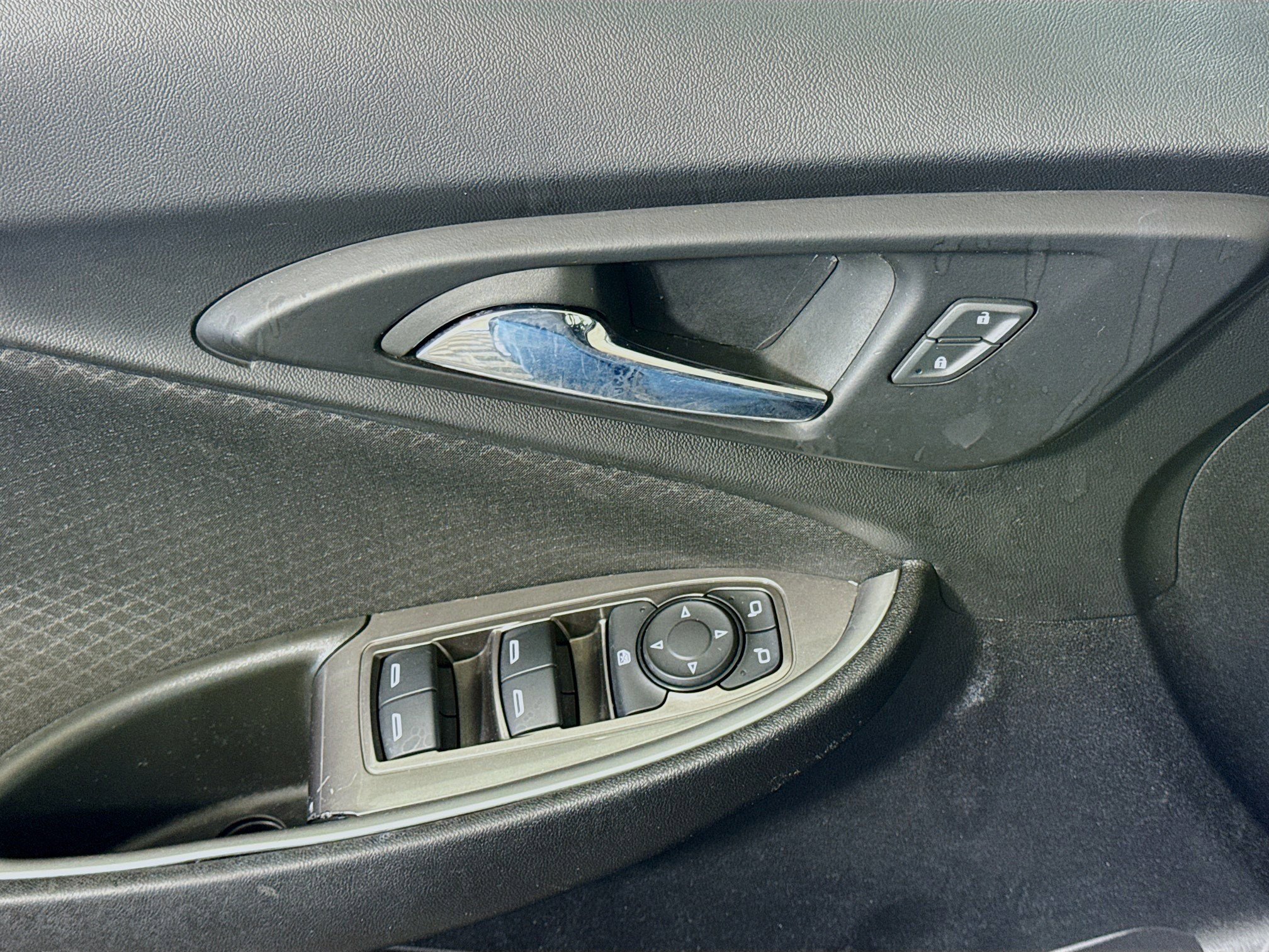 Used 2023 Chevrolet Malibu LS FWD image 24