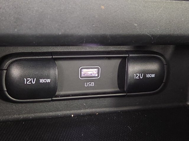 Certified 2026 Kia Seltos LX FWD image 23