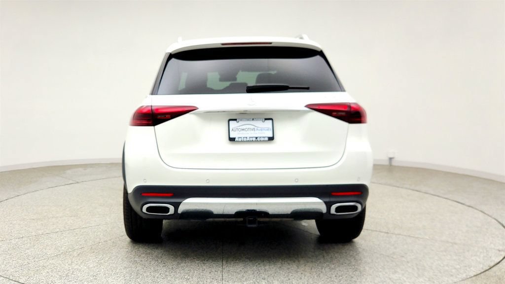 Used 2025 Mercedes-Benz GLE 450e 4MATIC w/ Winter Package image 6