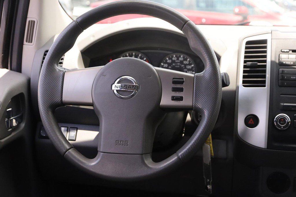 Used 2011 Nissan Frontier SV RWD image 18