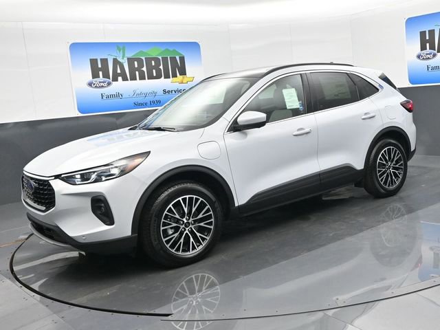 New 2025 Ford Escape SE w/ PHEV Premium Package