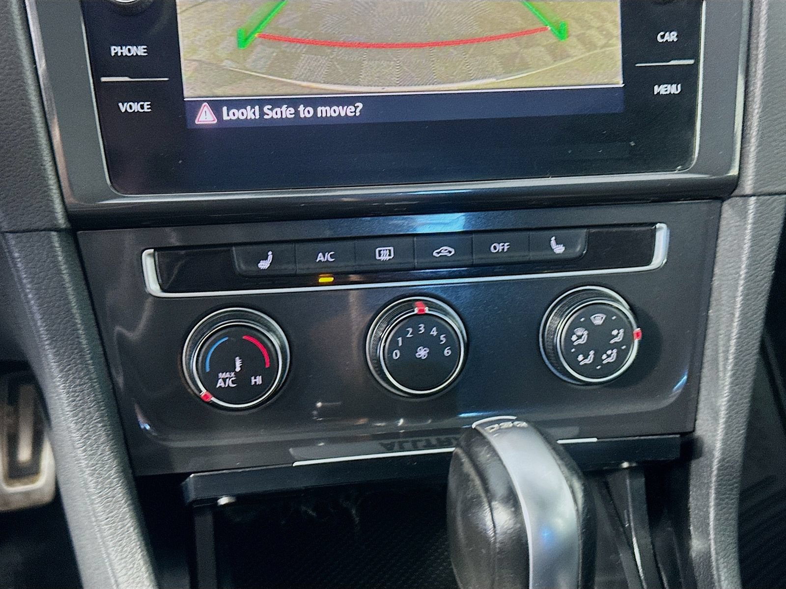 Used 2019 Volkswagen Golf Alltrack AWD/4WD image 15