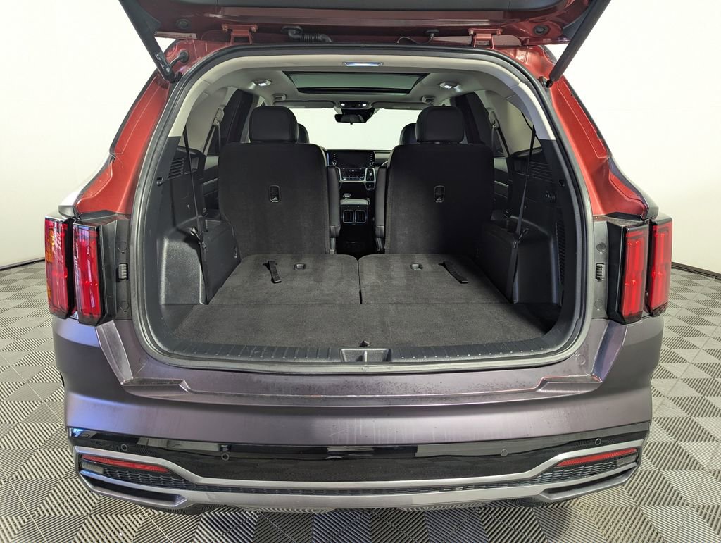 Used 2021 Kia Sorento SX FWD image 16