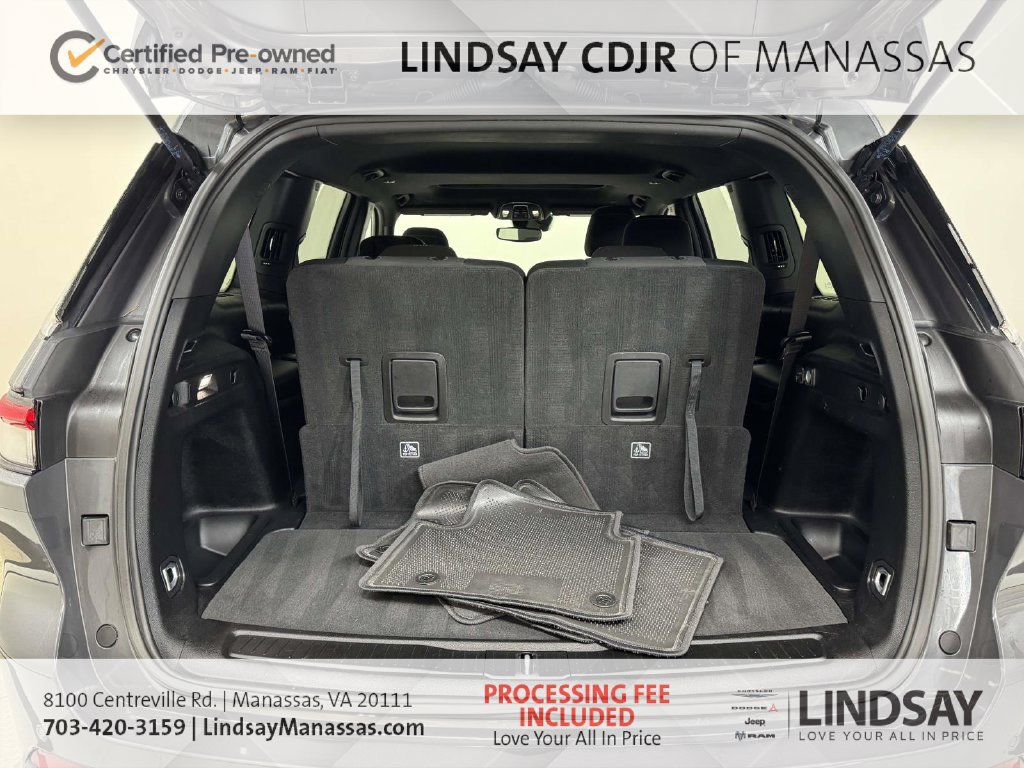 Used 2024 Jeep Grand Cherokee L Laredo AWD/4WD image 17