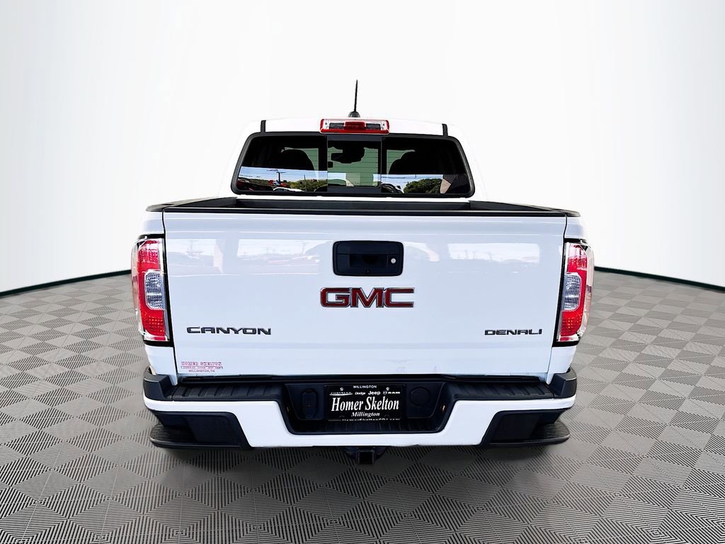 Used 2018 GMC Canyon Denali image 6
