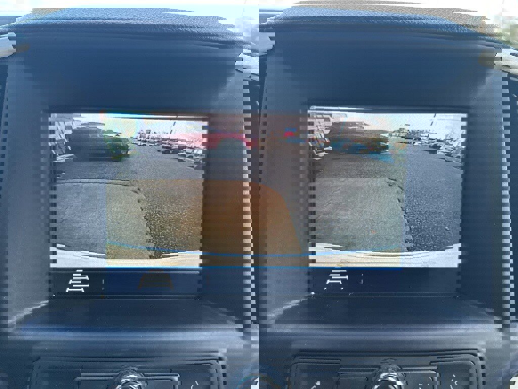 Used 2018 GMC Terrain SLE image 24