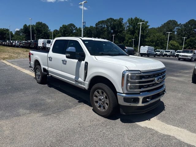Used 2023 Ford F350 Lariat w/ Lariat Ultimate Package AWD/4WD image 1
