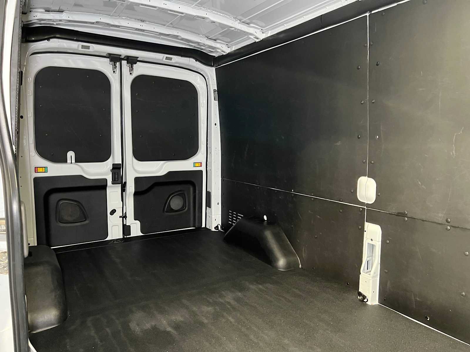 Used 2023 Ford Transit 250 Medium Roof AWD w/ Load Area Protection Package image 13