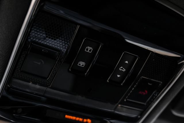 New 2026 Land Rover Range Rover SE AWD/4WD image 31
