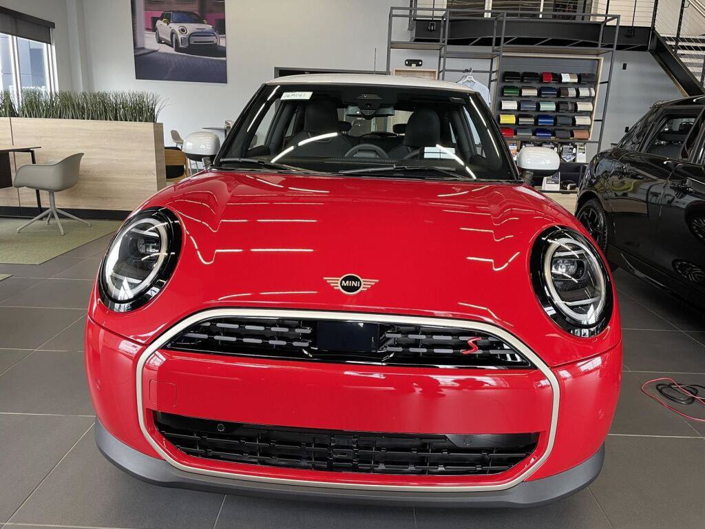 New 2026 MINI Cooper S FWD image 3