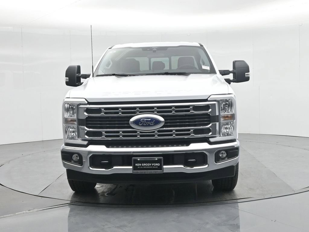 New 2026 Ford F350 XLT image 23