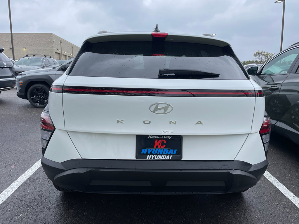 New 2025 Hyundai Kona SEL image 4