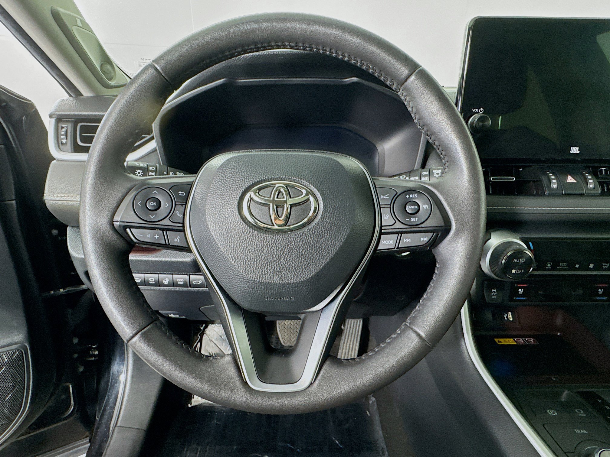 Certified 2023 Toyota RAV4 Limited AWD/4WD image 11