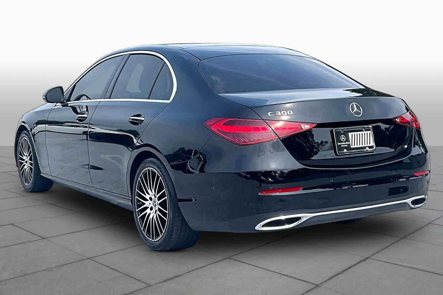 Used 2024 Mercedes-Benz C 300 Sedan image 11
