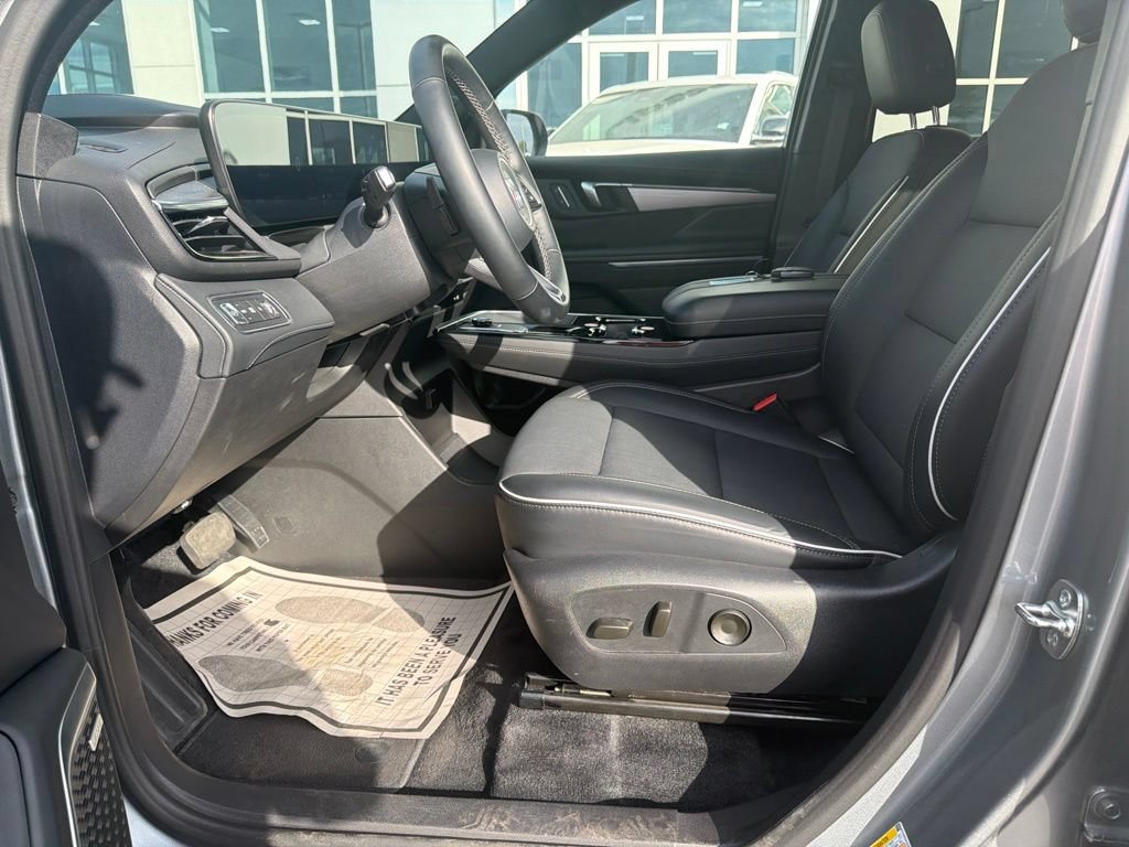 Used 2026 Buick Enclave Preferred FWD image 17
