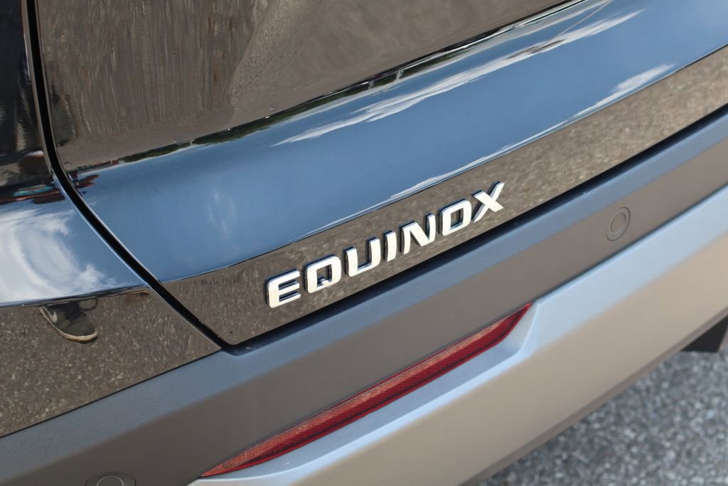 Used 2025 Chevrolet Equinox LT FWD image 27