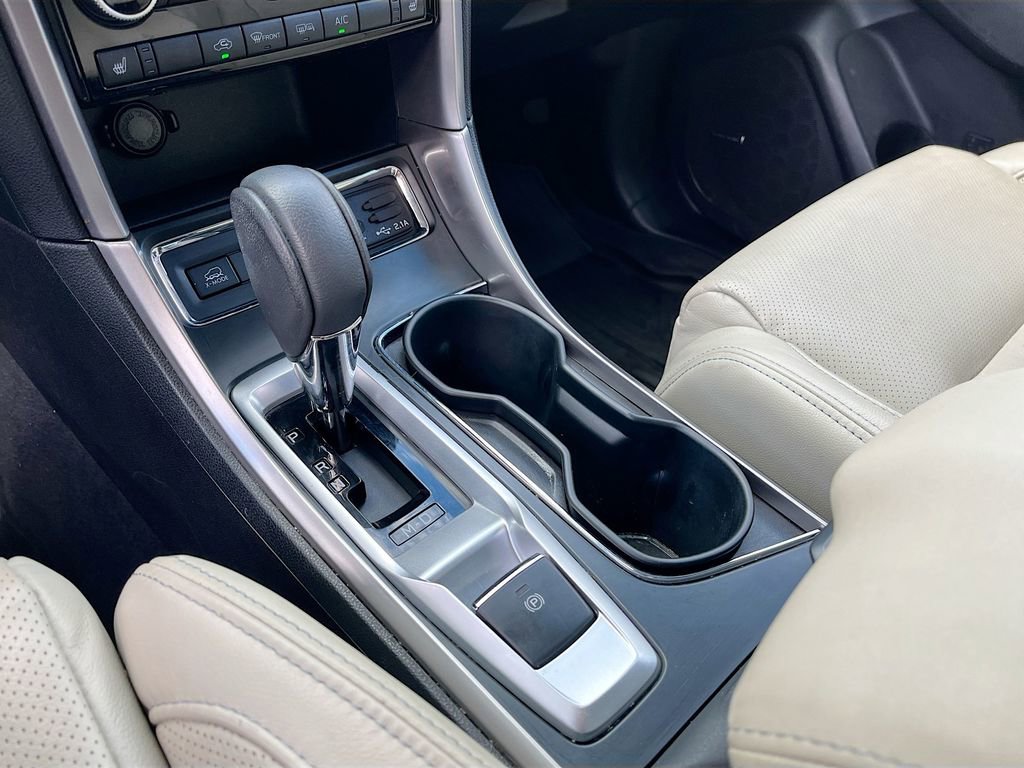 Used 2022 Subaru Ascent Limited w/ Technology Package image 17