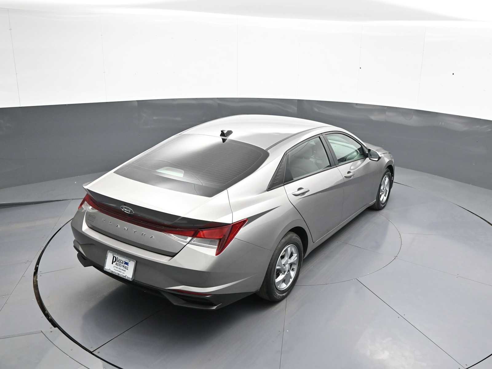 Certified 2023 Hyundai Elantra SE FWD image 36