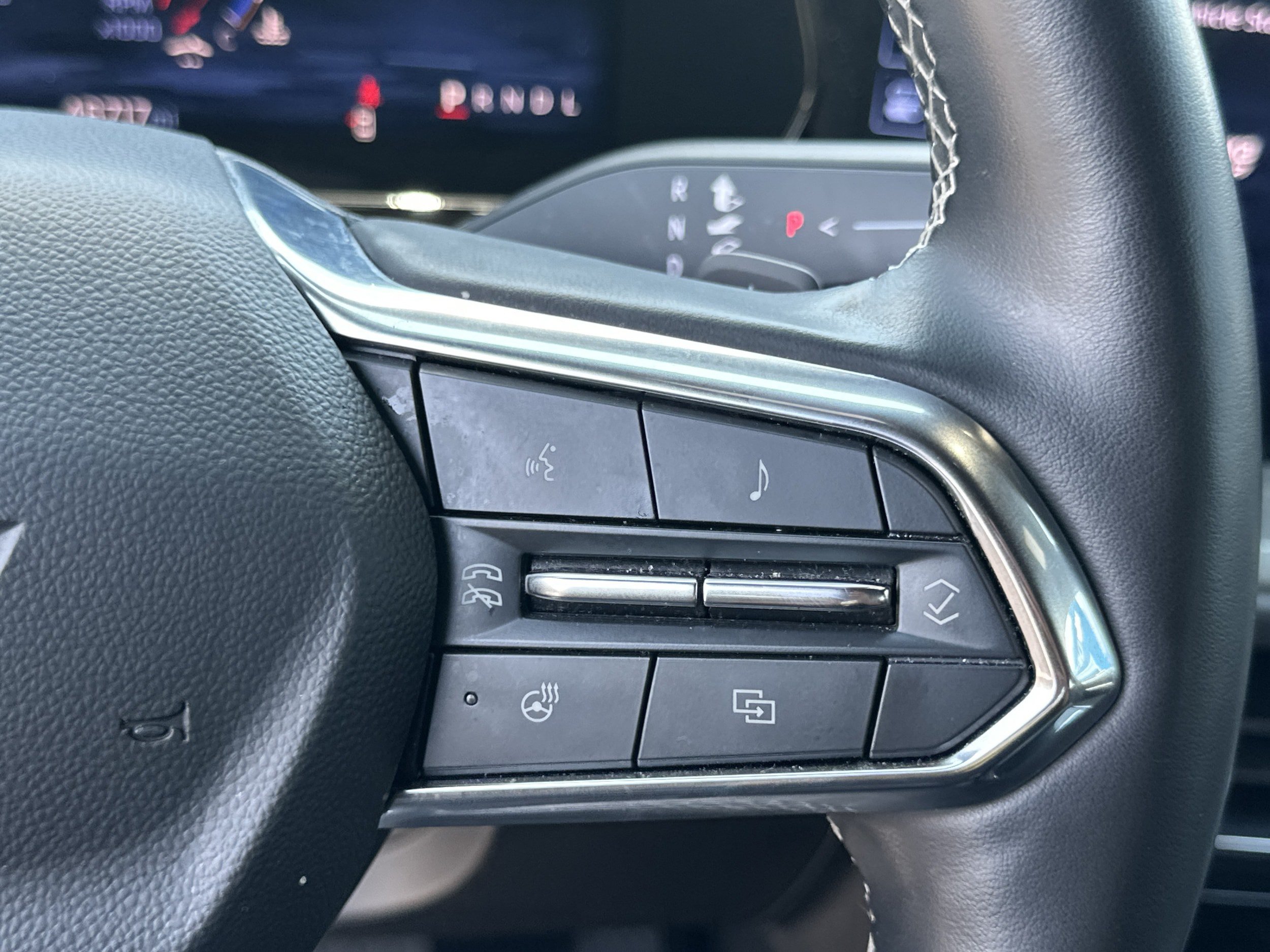 Used 2024 Chevrolet Traverse LT FWD image 27