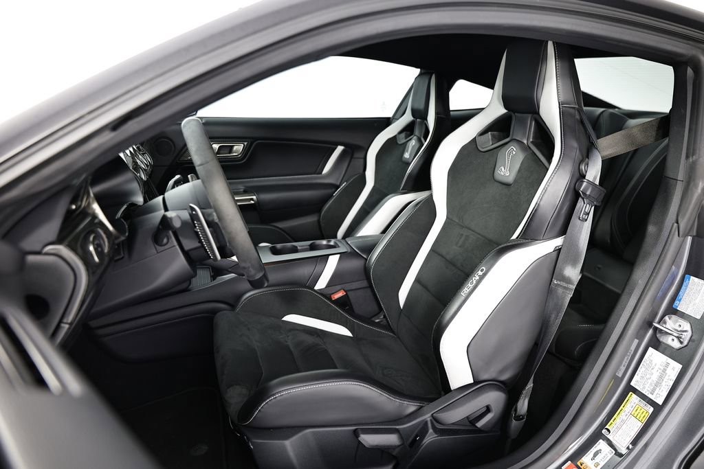 Used 2021 Ford Mustang Shelby GT500 w/ Technology Package image 22