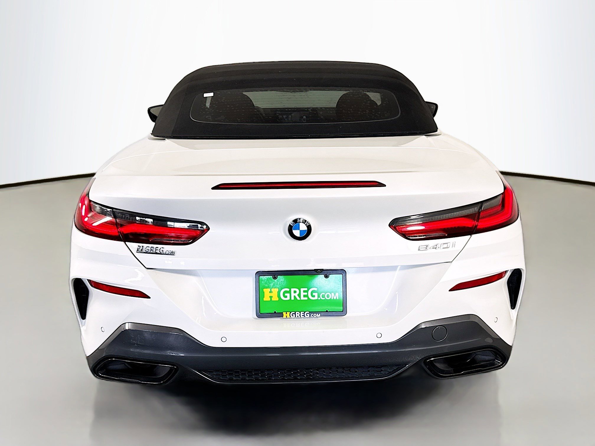 Used 2023 BMW 840i Convertible w/ Comfort Seating Package image 8
