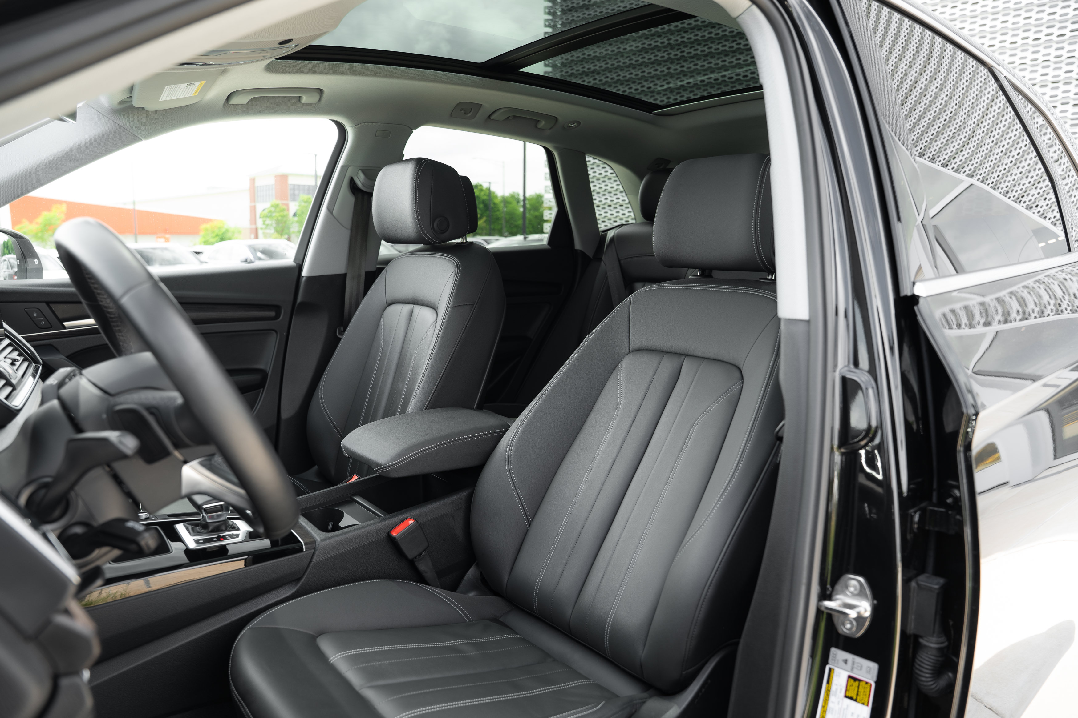 Certified 2023 Audi Q5 2.0T Premium w/ Convenience Package AWD/4WD image 22