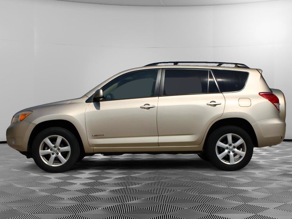 Used 2006 Toyota RAV4 Limited AWD/4WD image 4