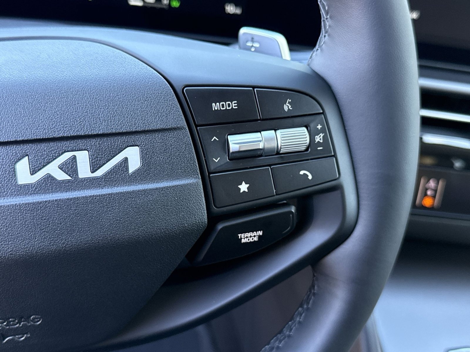 New 2027 Kia Sportage SX Prestige AWD/4WD image 25