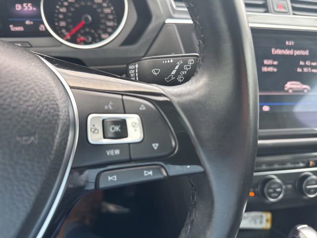 Used 2019 Volkswagen Tiguan SE w/ Panoramic Sunroof Package image 24