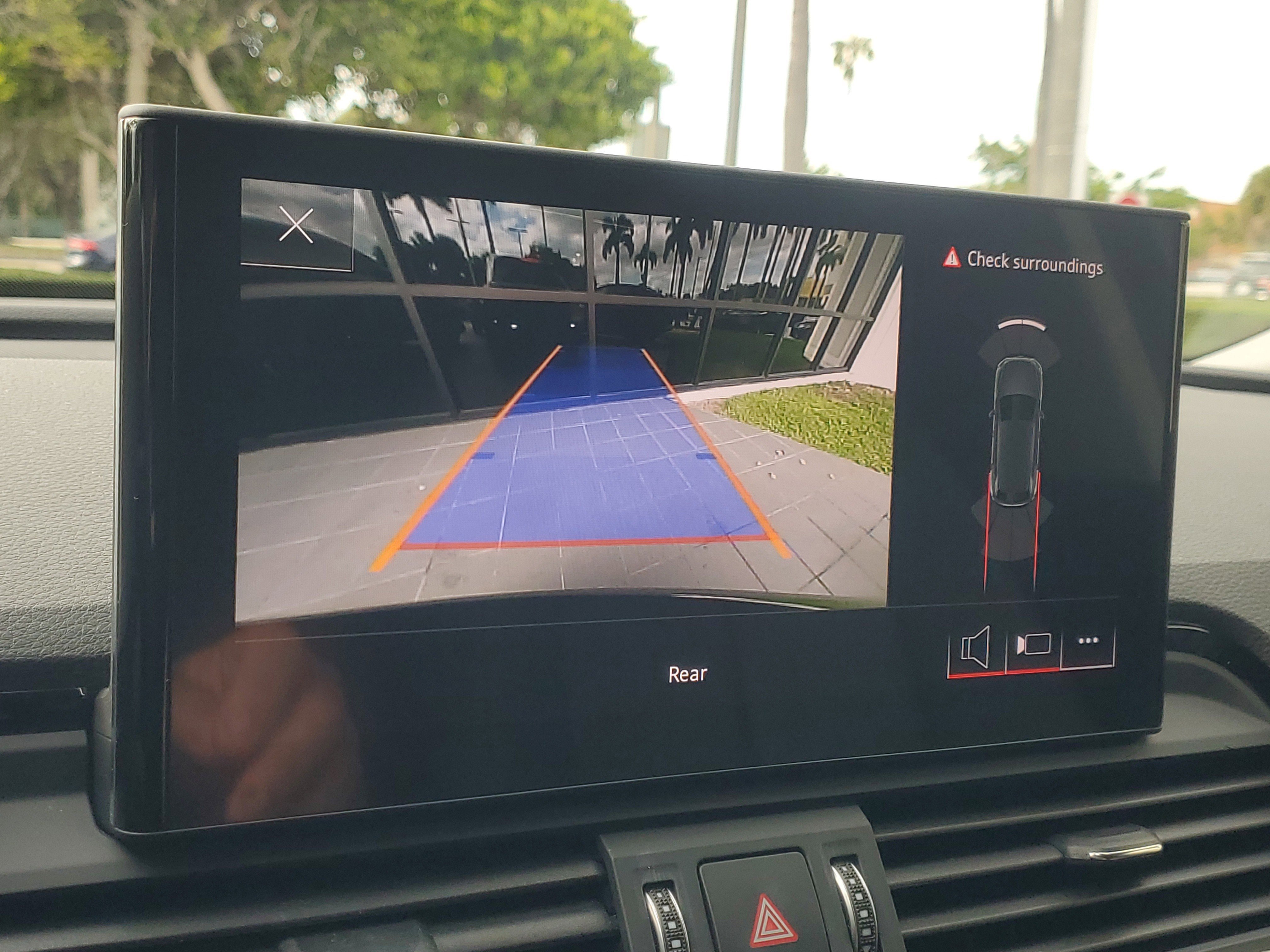 Used 2021 Audi Q5 Premium image 26