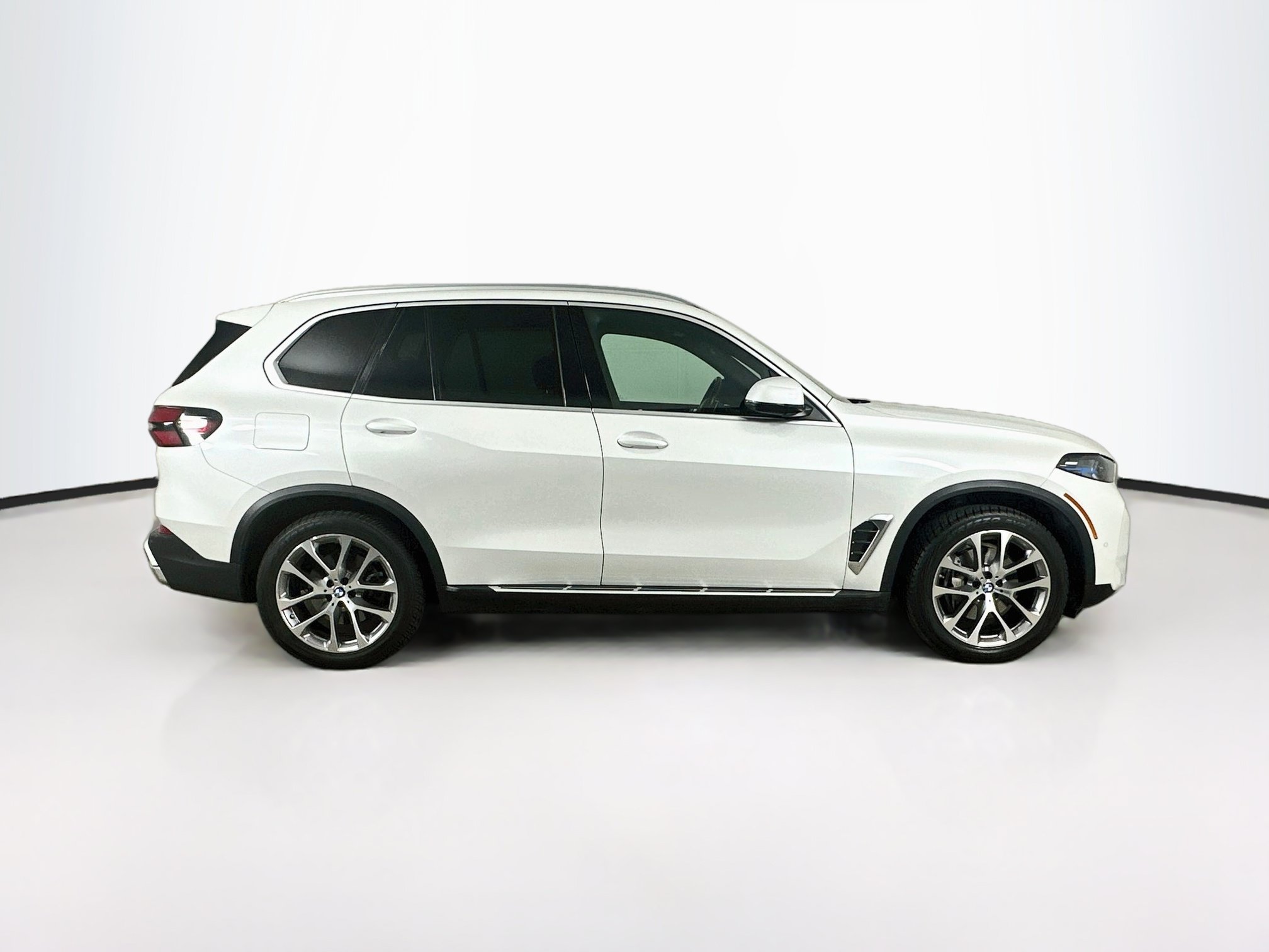 Used 2024 BMW X5 sDrive40i RWD image 10