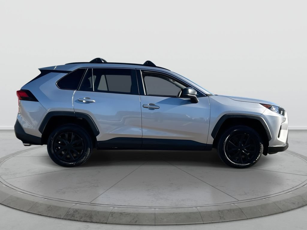 Used 2021 Toyota RAV4 LE w/ Carpet Mat Package (TMS) FWD image 9