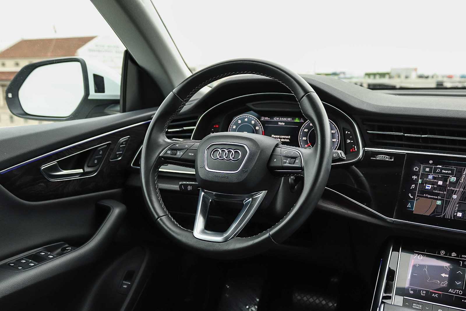 Used 2022 Audi Q8 Premium Plus w/ Premium Plus Package AWD/4WD image 21