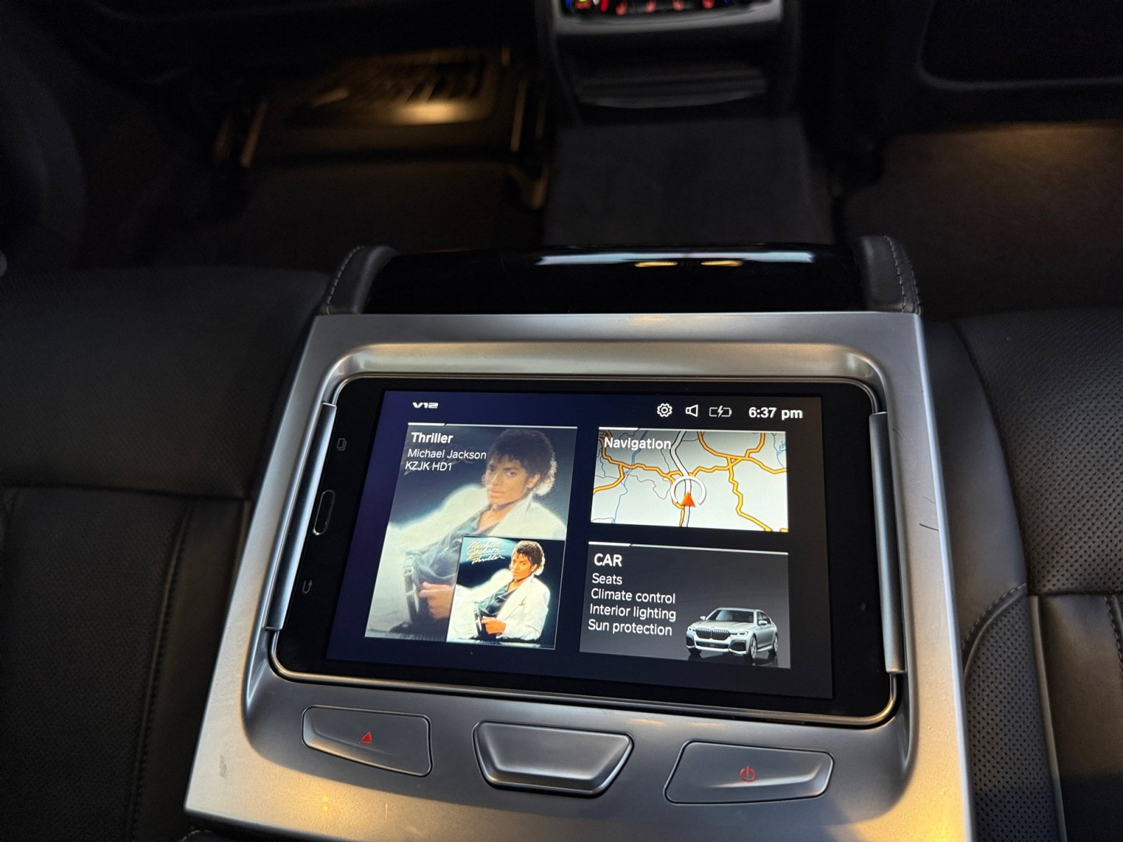 Used 2020 BMW M760i xDrive w/ Luxury Rear Seating Package AWD/4WD image 36