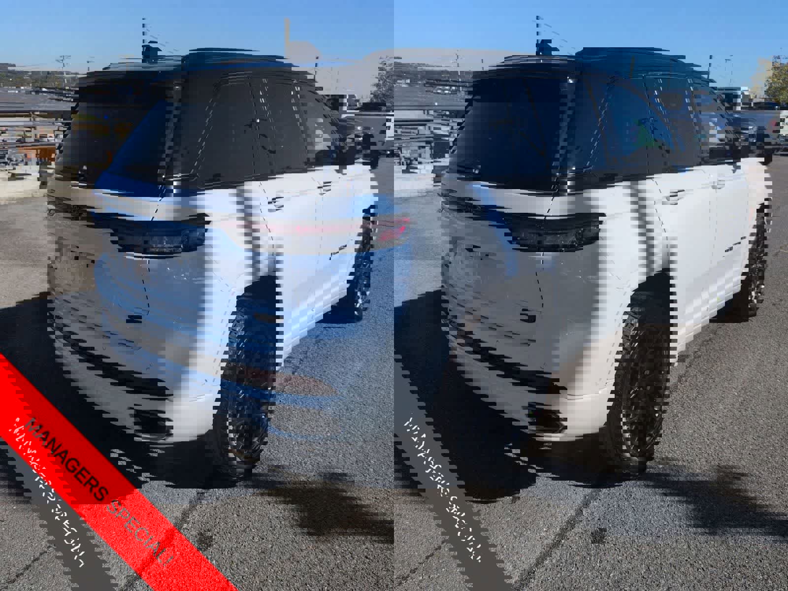 New 2025 Jeep Grand Cherokee Summit w/ Obsidian Package image 8