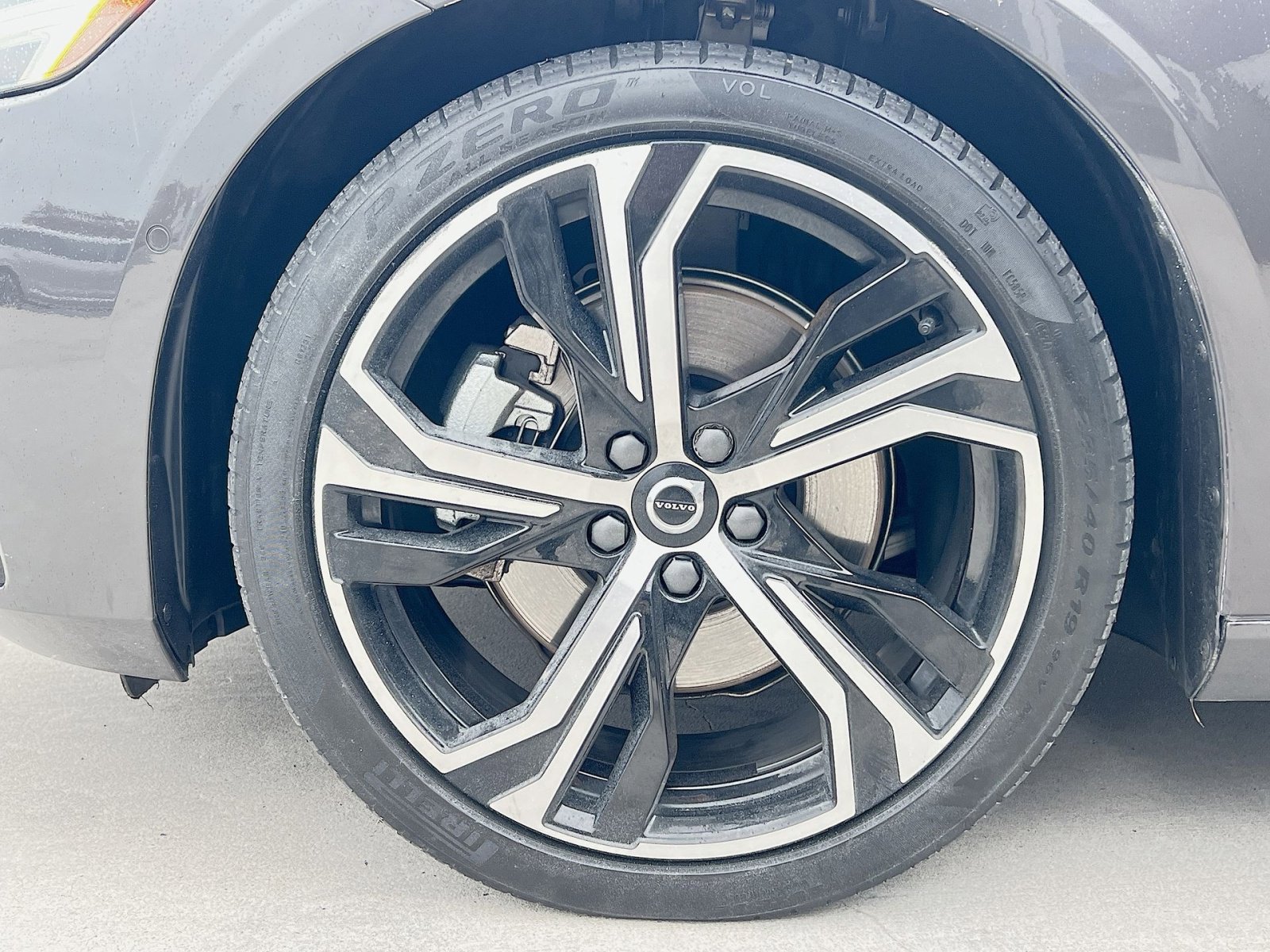 Certified 2024 Volvo S60 B5 Plus image 12