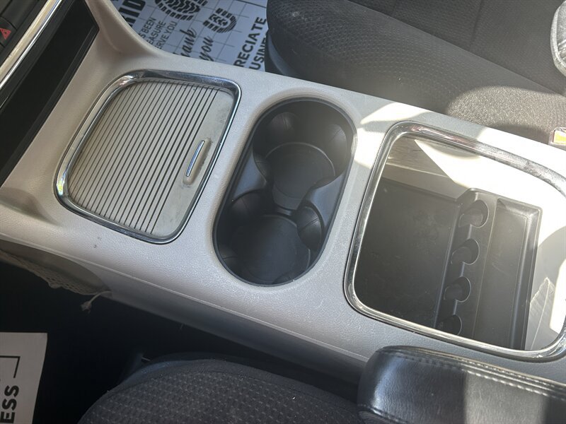 Used 2012 Dodge Grand Caravan SXT FWD image 14