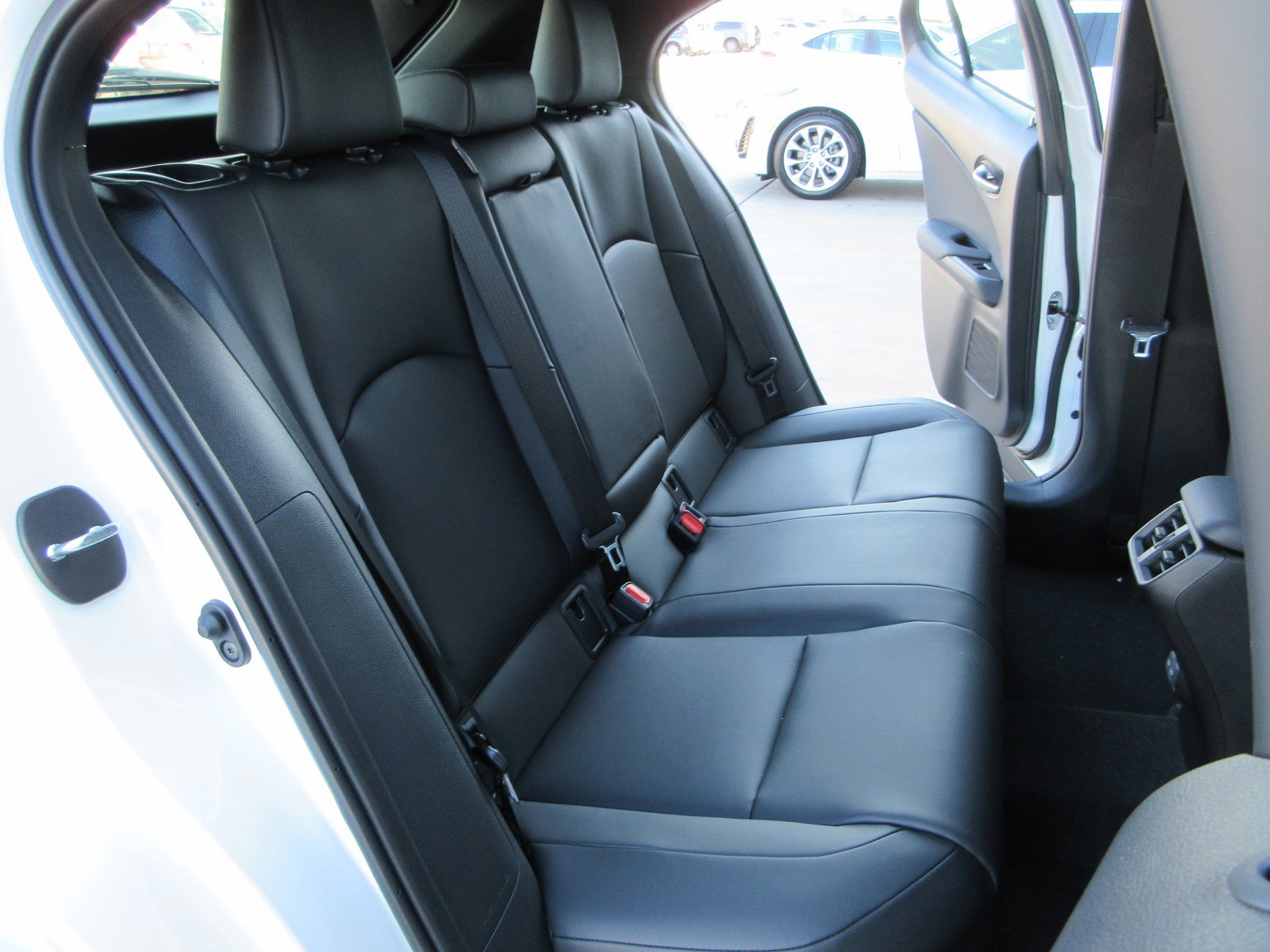 New 2025 Lexus UX 300h AWD image 19
