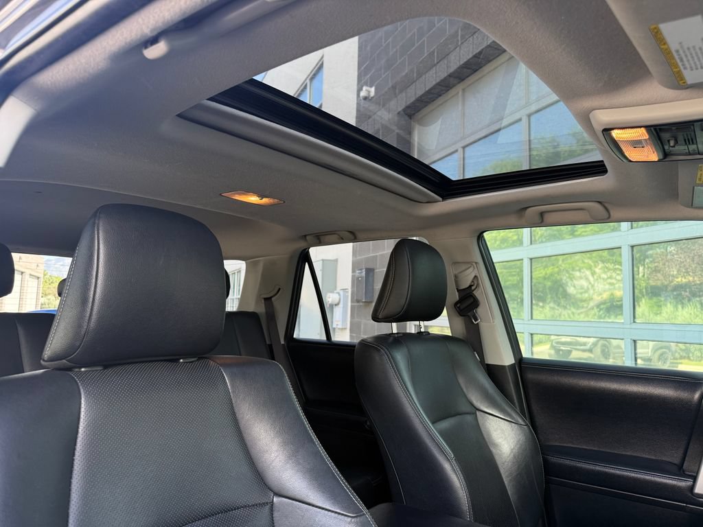 Used 2019 Toyota 4Runner Limited AWD/4WD image 50