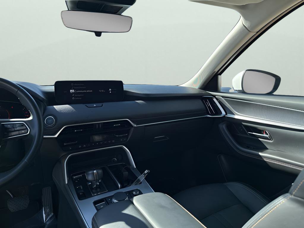 Used 2024 MAZDA CX-90 Plug-In Hybrid w/ Preferred image 24