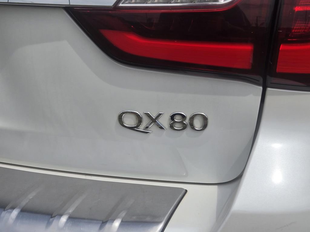 Used 2019 INFINITI QX80 Luxe w/ 22" Wheel Package image 7