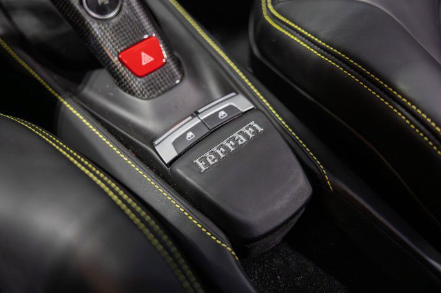 Used 2018 Ferrari 488 GTB RWD image 49