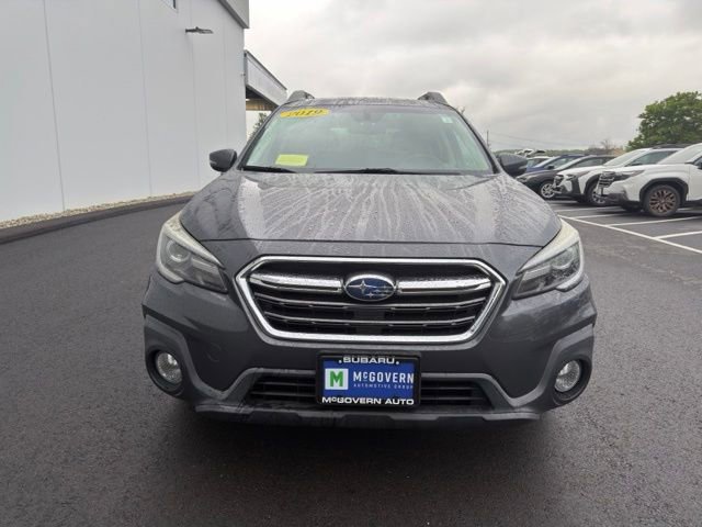 Used 2019 Subaru Outback 3.6R Limited AWD/4WD image 2