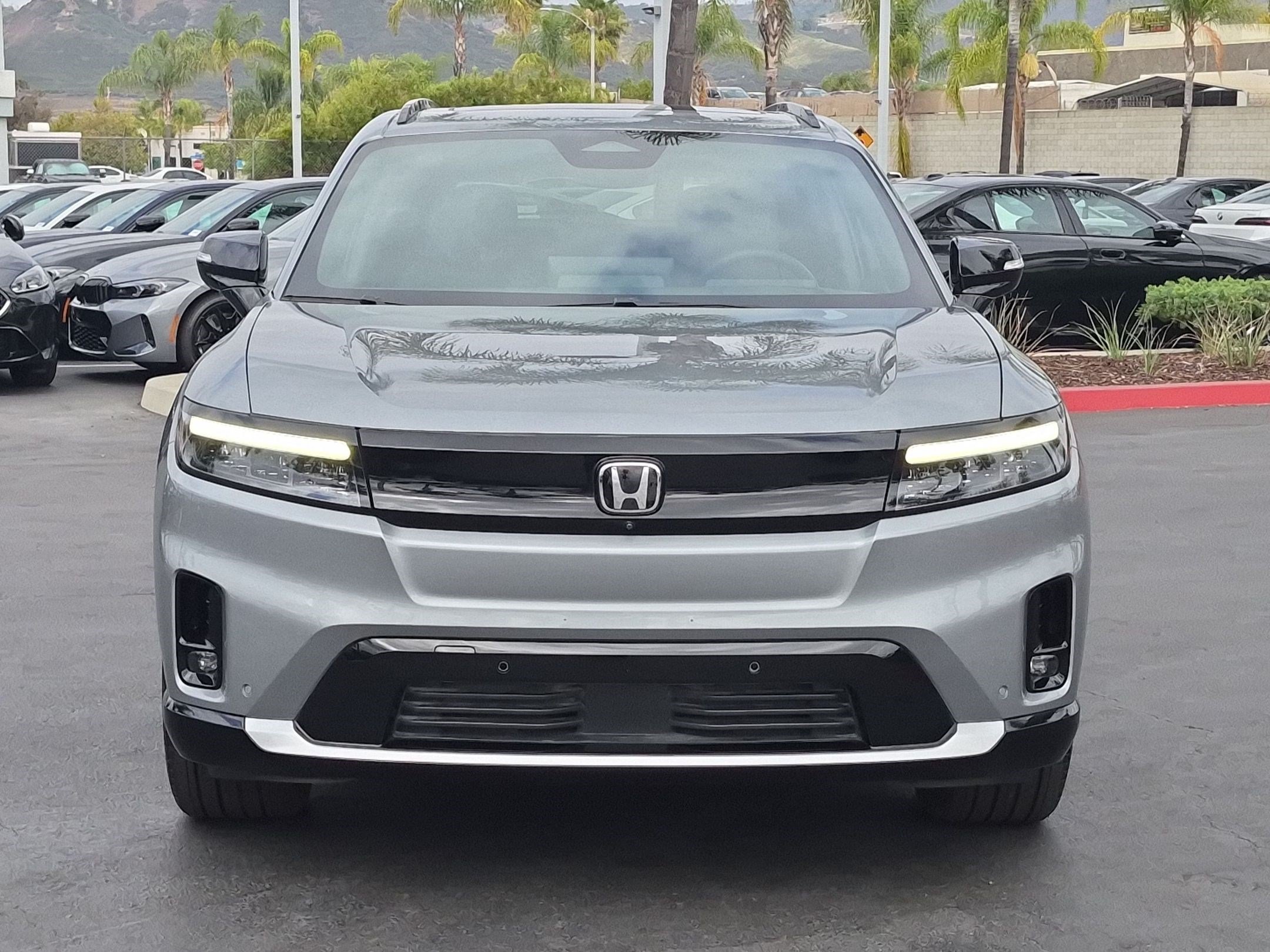 Used 2024 Honda Prologue Elite image 3