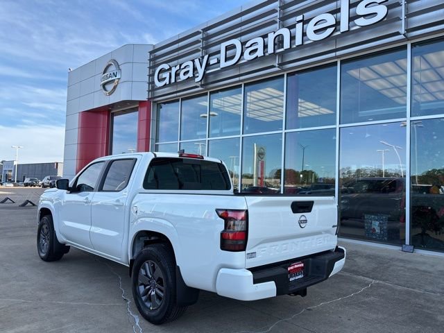 New 2026 Nissan Frontier SV image 2