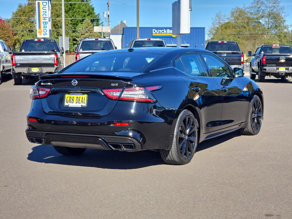 Used 2022 Nissan Maxima SR w/ Sport Mat Group image 5