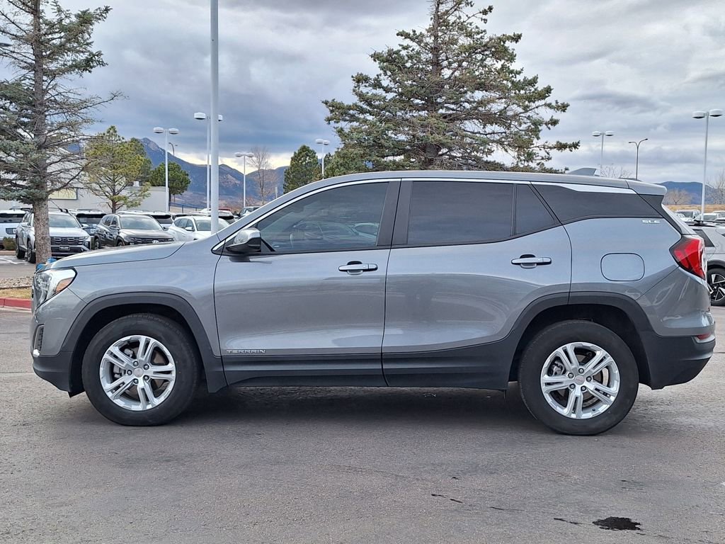 Used 2021 GMC Terrain SLE image 6